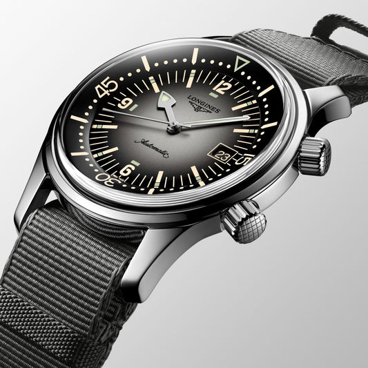 Montre de plongée Longines Legend 42 mm, acier gris automatique, L3.774.4.70.2