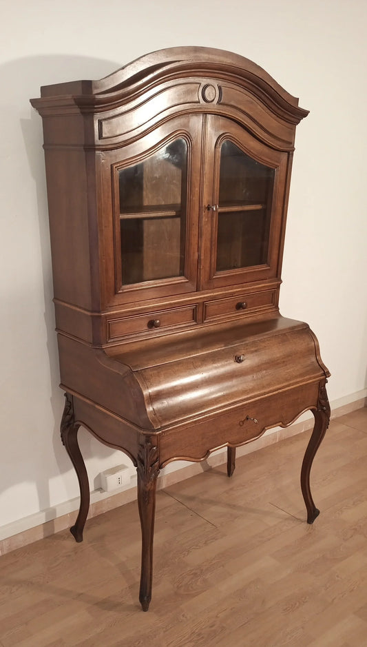 Buffet/bureau ancien avec portes vitrées cintrées et pieds cabriolets en chêne massif, restauré au XIXe siècle