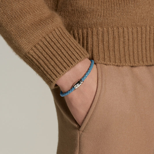 Bracelet en acier Montblanc à 3 anneaux et bracelet en cuir Meisterstück Bleu Fumé, taille M, référence 13429363
