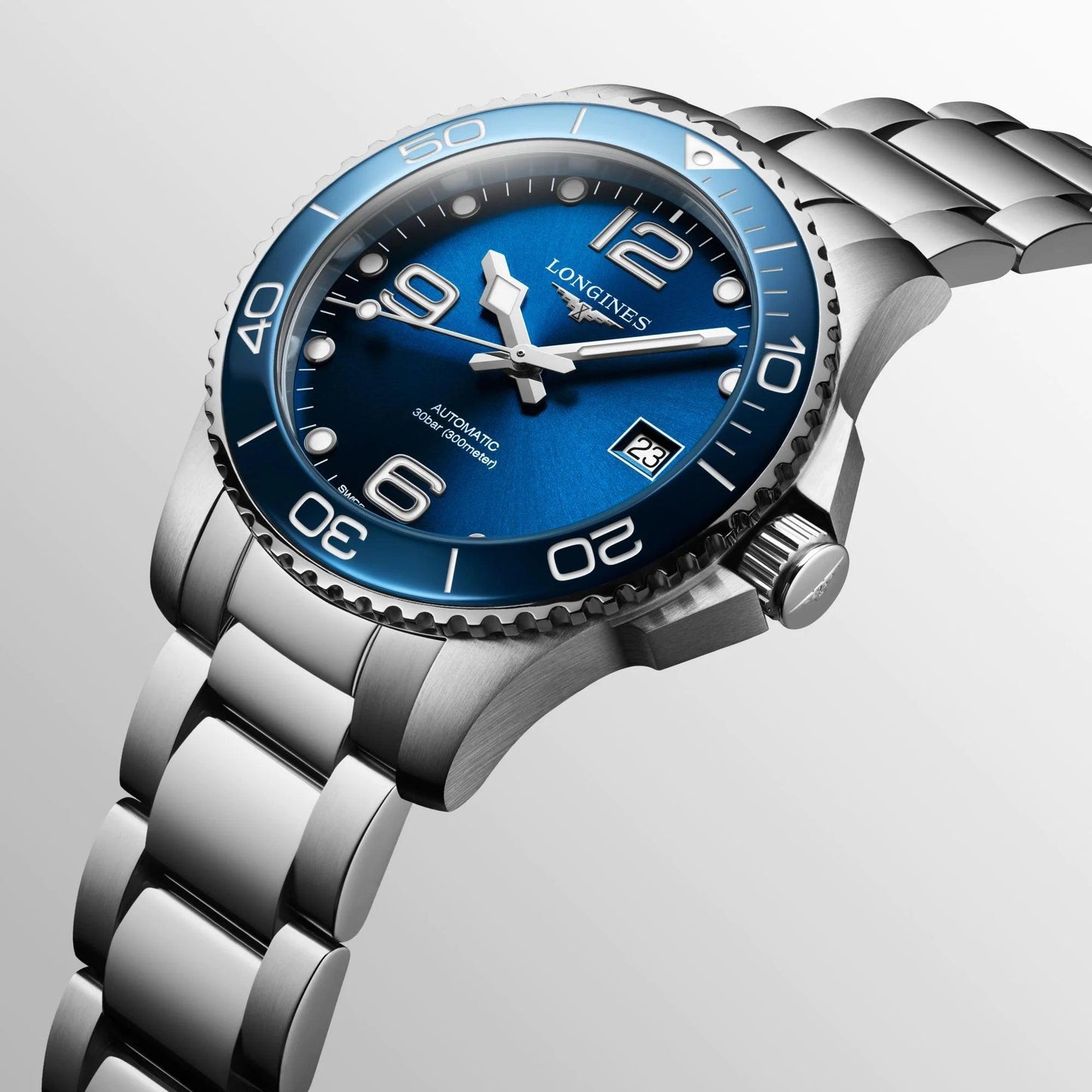 Longines montre HydroConquest 39mm bleu automatique acier L3.780.4.96.6