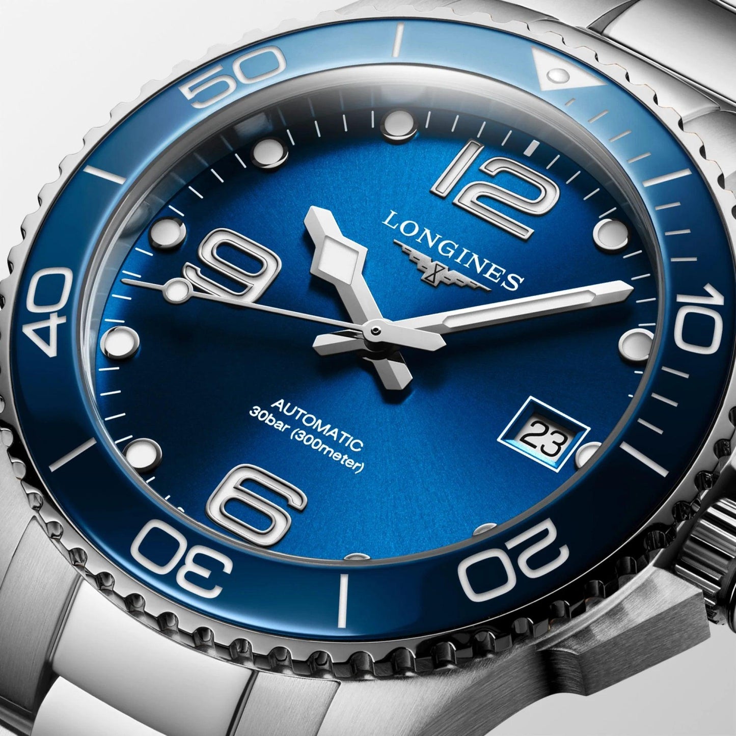 Longines montre HydroConquest 39mm bleu automatique acier L3.780.4.96.6