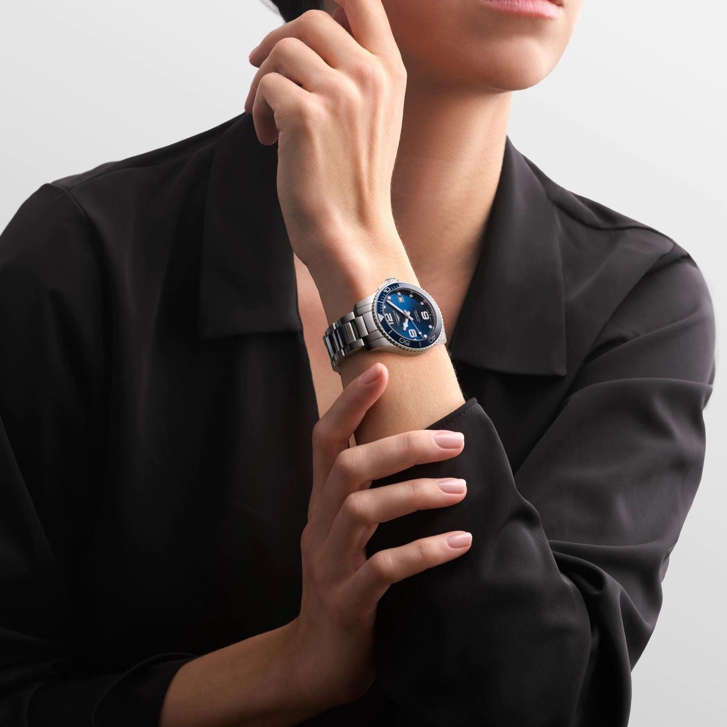 Longines montre HydroConquest 39mm bleu automatique acier L3.780.4.96.6