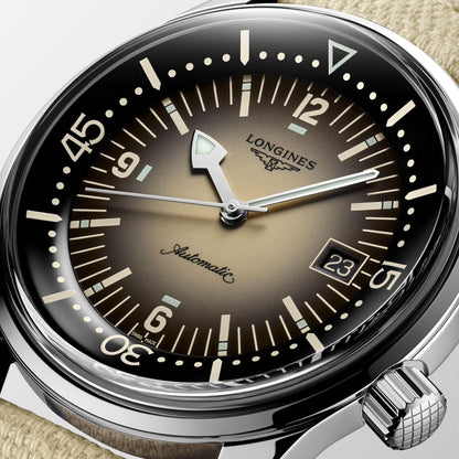 Longines montre Legend Diver 42mm beige automatique acier L3.774.4.30.2