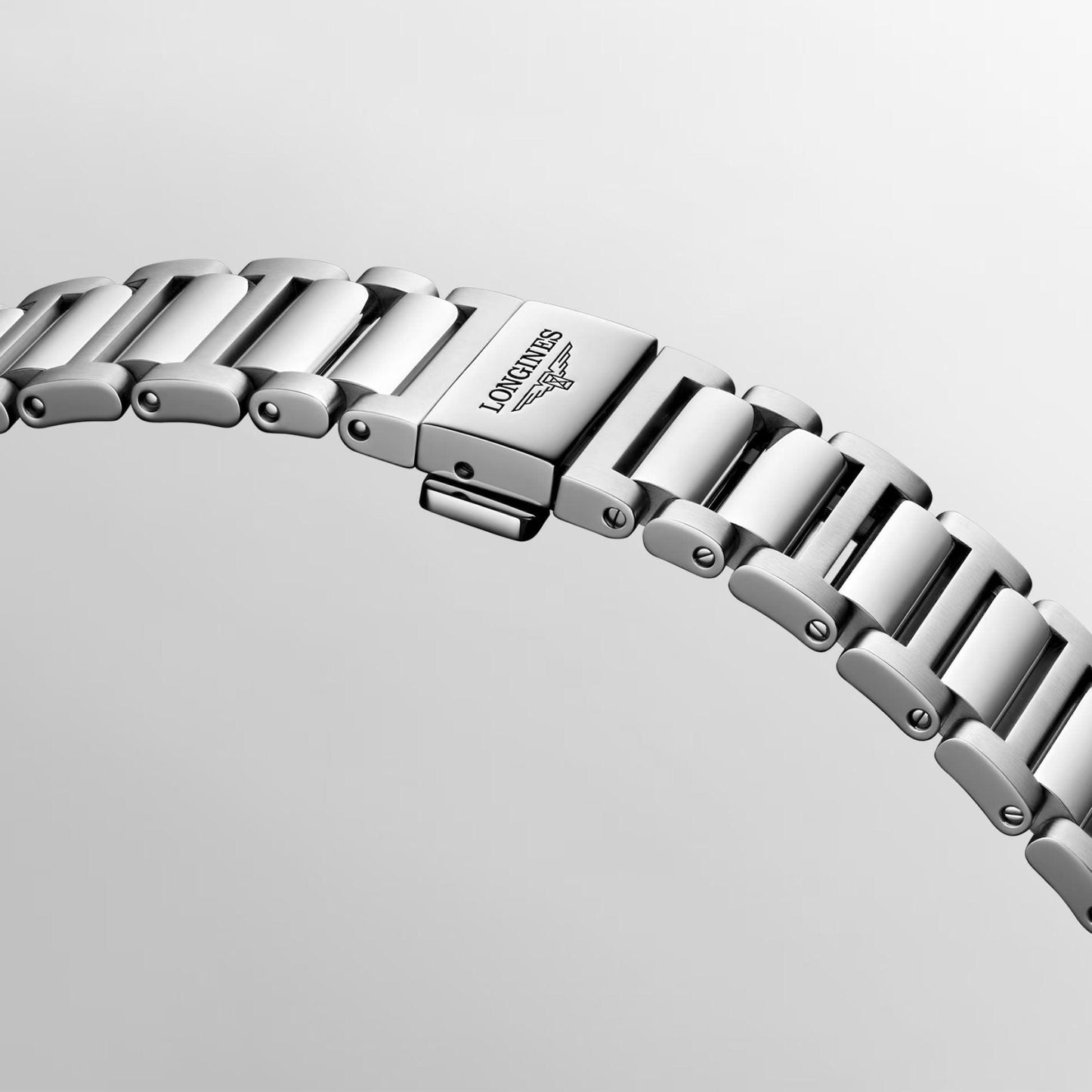 Longines montre New Conquest 42mm argent automatique acier L3.835.4.72.6