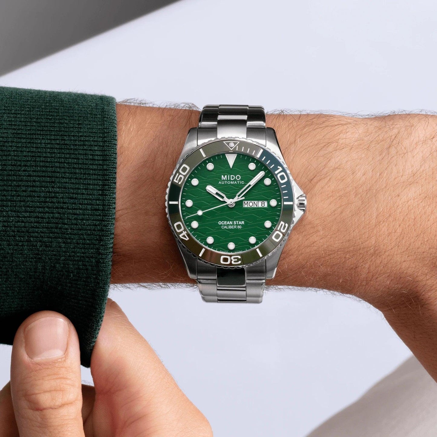 Mido montre Ocean Star 200C 42,5mm vert automatique acier M042.430.11.091.00