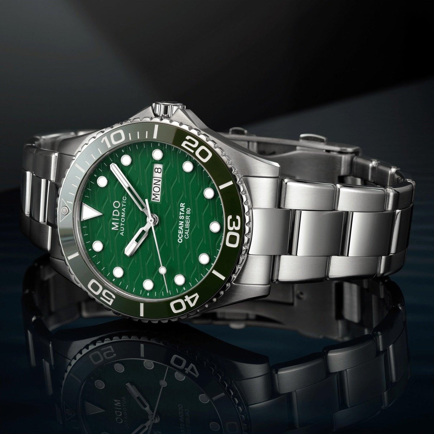 Mido montre Ocean Star 200C 42,5mm vert automatique acier M042.430.11.091.00