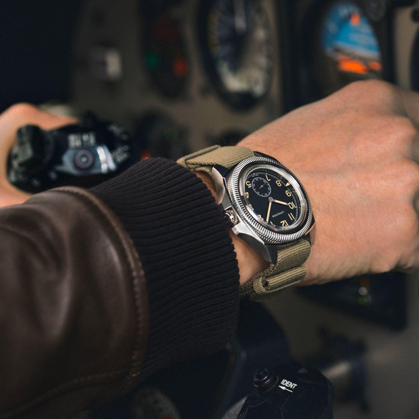 Longines montre Pilot Majetek Box Edition 43mm noir automatique acier L2.838.4.53.9