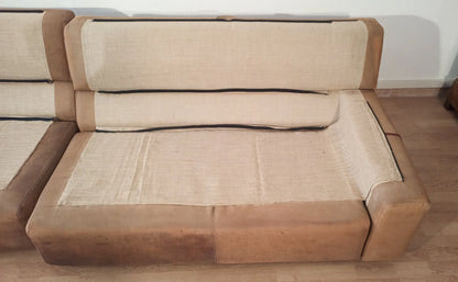 Divano beige con schienale in pelle e pelle scamosciata di carlo bartoli per rossi di albizzate vintage