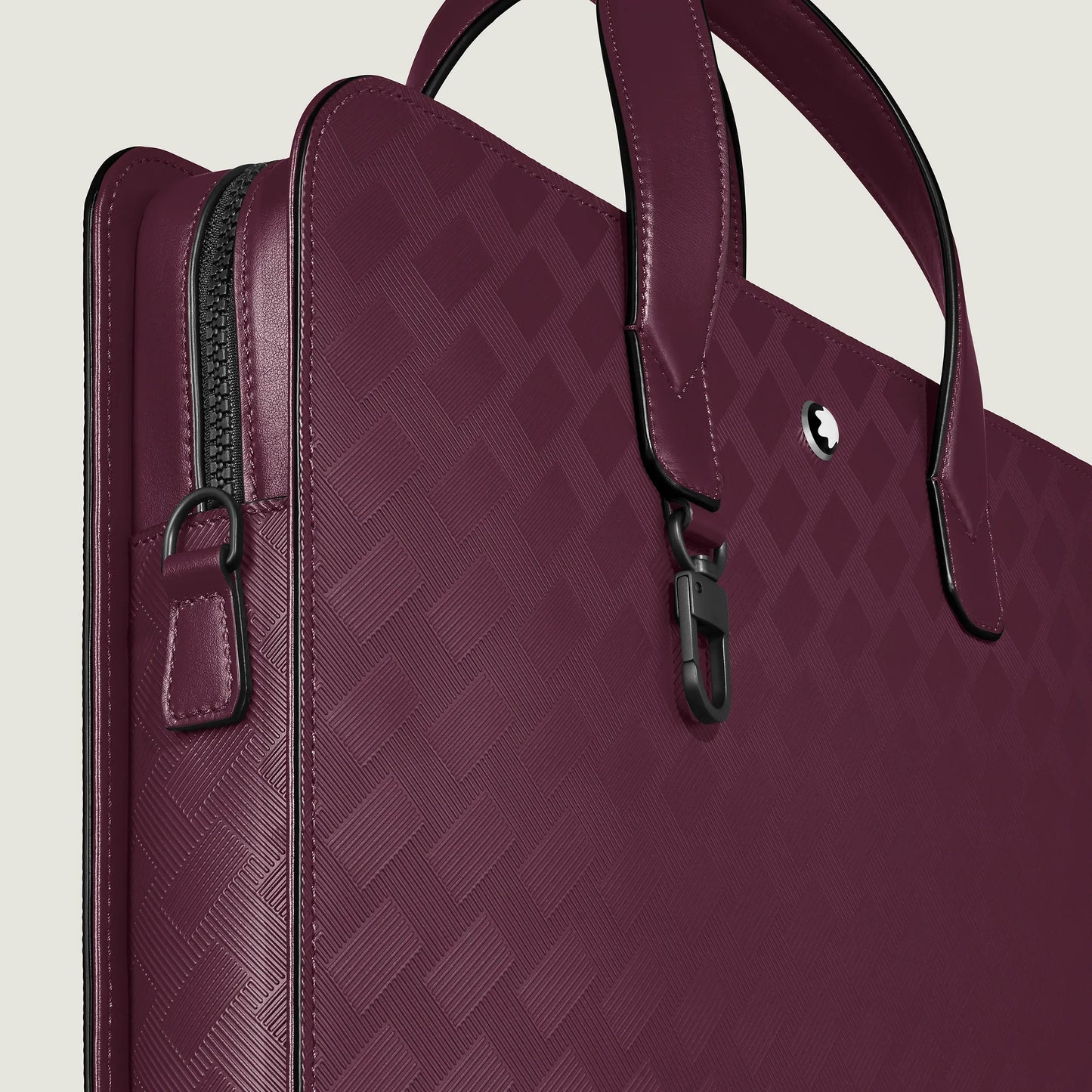 Montblanc portadocumenti sottile extreme 3.0 cassis in pelle bordeaux con motivo extreme distintivo per professionisti urbani eleganti