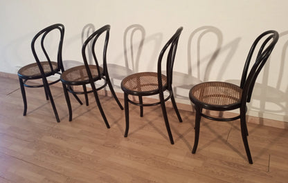Set di 4 sedie da pranzo in faggio curvato con sedile in canna stile thonet italia in color legno chiaro