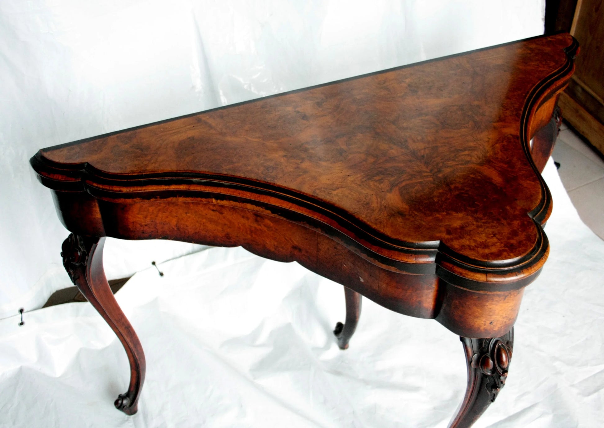 Console tavolo da gioco inglese fine XVIII secolo in legno antico con eccezionale qualità ebanistica manifattura inglese tardo