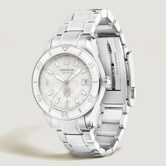 Montre Montblanc Iced Sea Automatic Date 0 Oxygen 38 mm en acier blanc automatique 134024