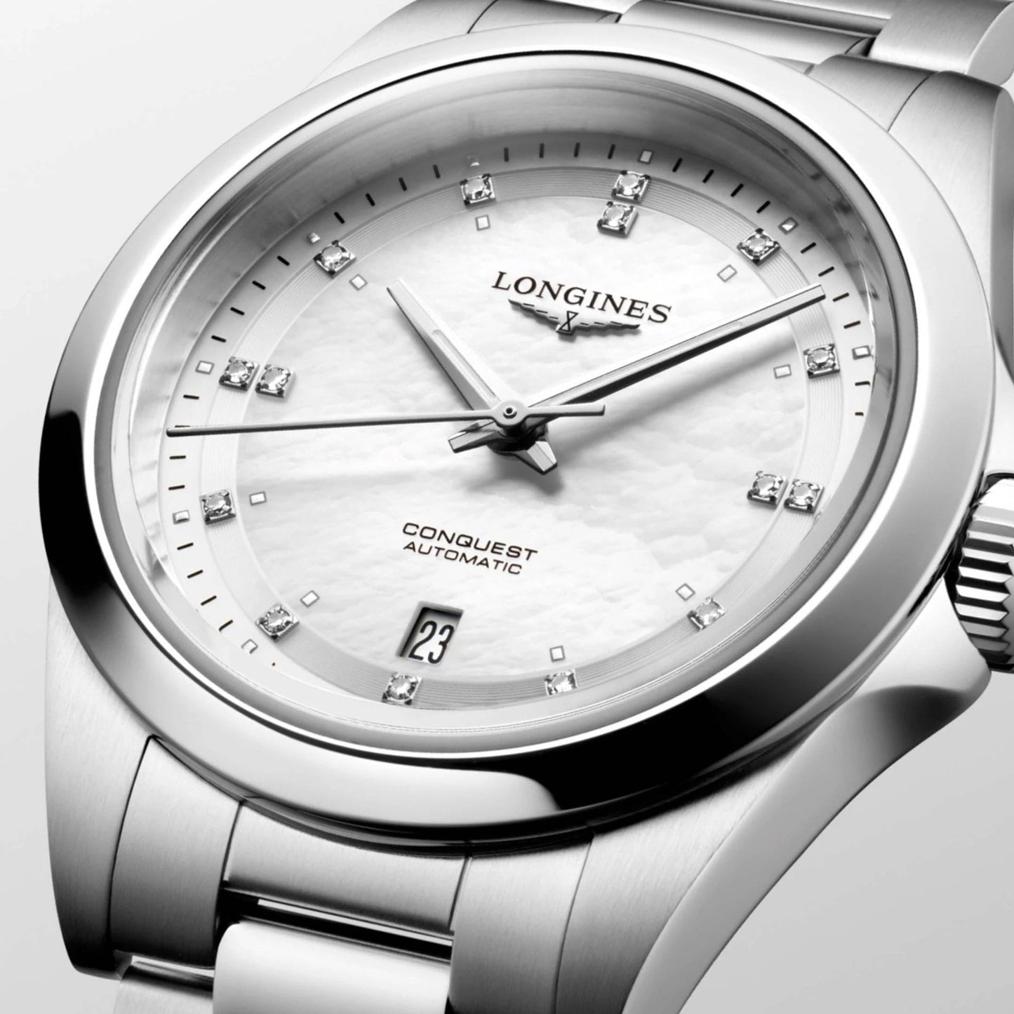 Longines montre Conquest 30mm nacre diamants automatique acier L3.320.4.87.6