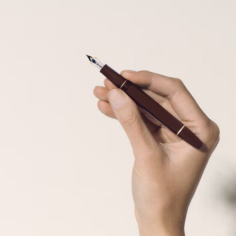Montblanc stylo-plume Meisterstück bordeaux classique pointe M 133014
